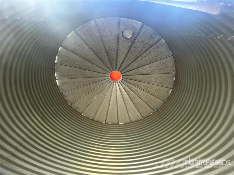 Butler +/- 2000 bu 4 Ring Grain Bin Termény feldolgozó/tároló berendezések - Egyebek