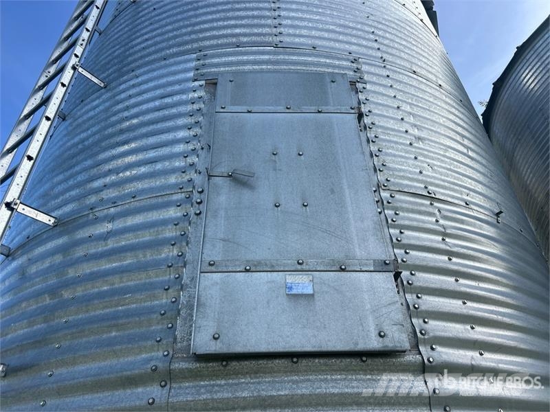 Butler +/- 2100 bu 4 Ring Hopper Grain Bin Stockage, conditionnement - Autres