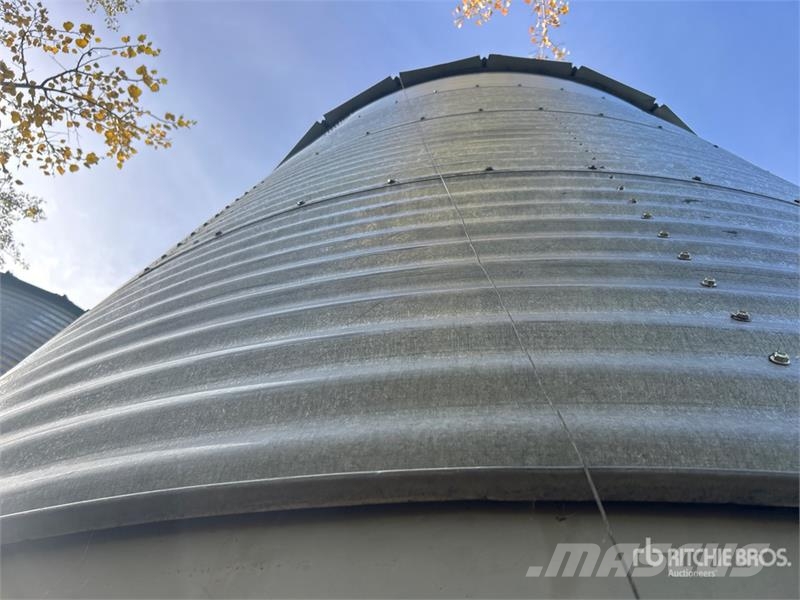 Butler +/- 2100 bu 4 Ring Hopper Grain Bin Stockage, conditionnement - Autres
