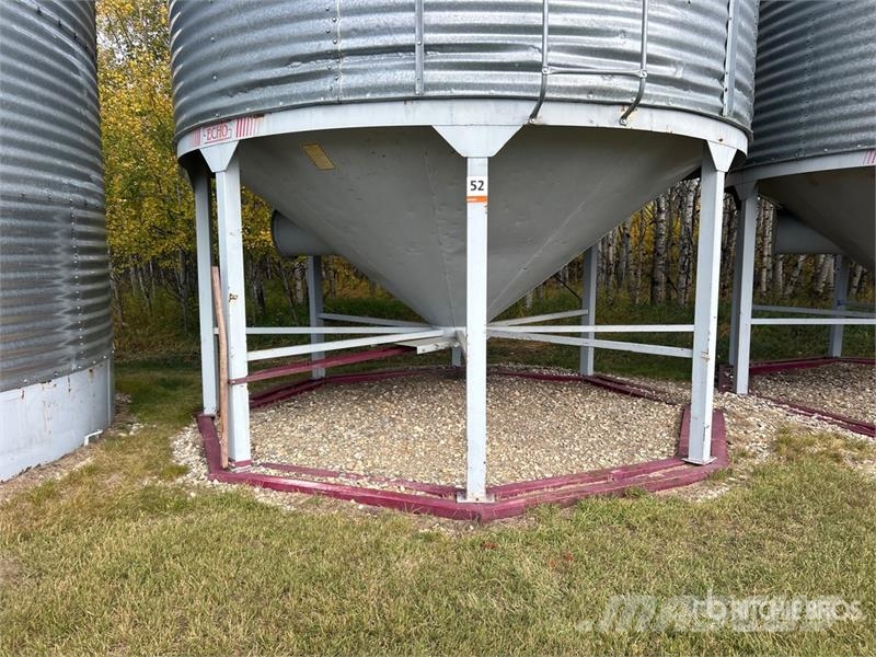 Butler +/- 2200 bu 4 Ring Hopper Grain Bin 农作物机械加工存储设备 - 其他