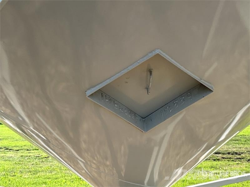 Butler +/- 2200 bu 4 Ring Hopper Grain Bin Procesadoras de cultivos y unidades de almacenamiento / máquinas - Otros