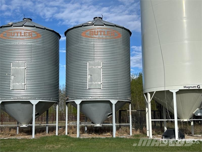 Butler +/- 2200 bu 4 Ring Hopper Grain Bin Procesadoras de cultivos y unidades de almacenamiento / máquinas - Otros
