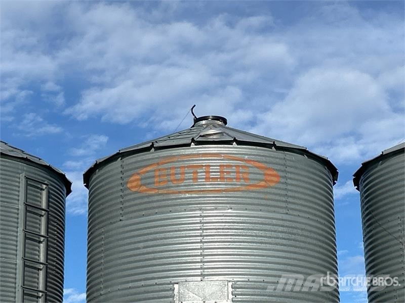Butler +/- 2200 bu 4 Ring Hopper Grain Bin Procesadoras de cultivos y unidades de almacenamiento / máquinas - Otros
