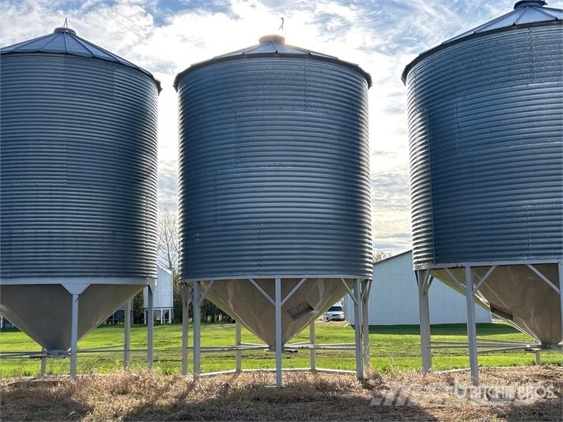 Butler +/- 2200 bu 4 Ring Hopper Grain Bin Procesadoras de cultivos y unidades de almacenamiento / máquinas - Otros