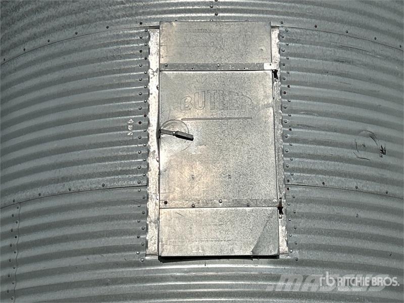 Butler +/- 2200 bu 4 Ring Hopper Grain Bin Procesadoras de cultivos y unidades de almacenamiento / máquinas - Otros