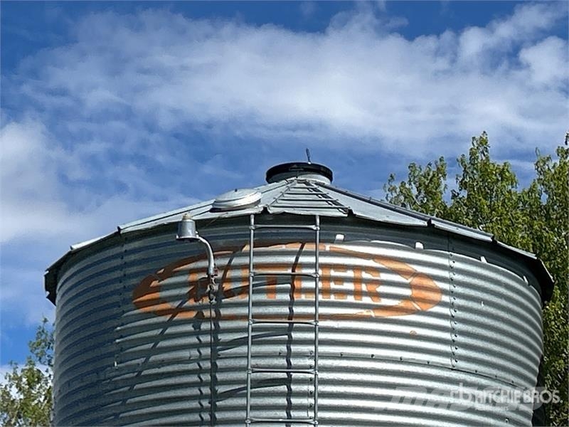 Butler +/- 2200 bu 4 Ring Hopper Grain Bin Procesadoras de cultivos y unidades de almacenamiento / máquinas - Otros
