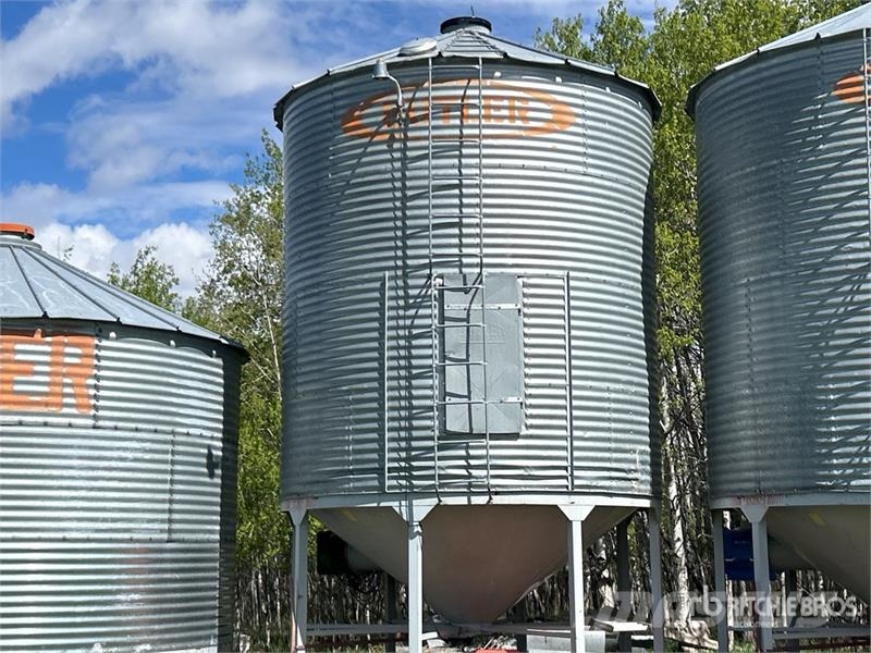 Butler +/- 2200 bu 4 Ring Hopper Grain Bin Procesadoras de cultivos y unidades de almacenamiento / máquinas - Otros