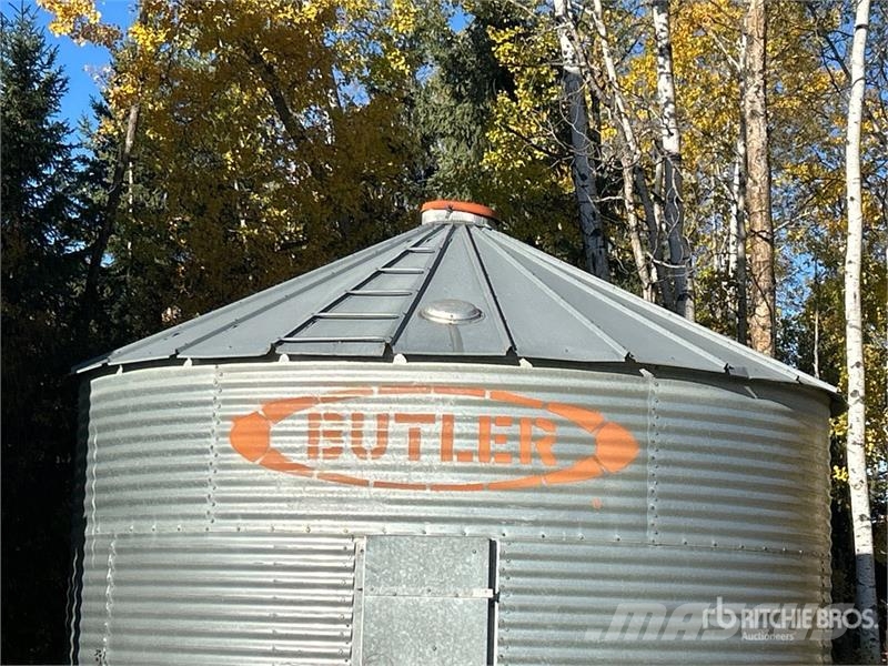 Butler +/- 2250 bu 3 Ring Grain Bin وحدات / آلات معالجة المحاصيل وتخزينها - أخرى