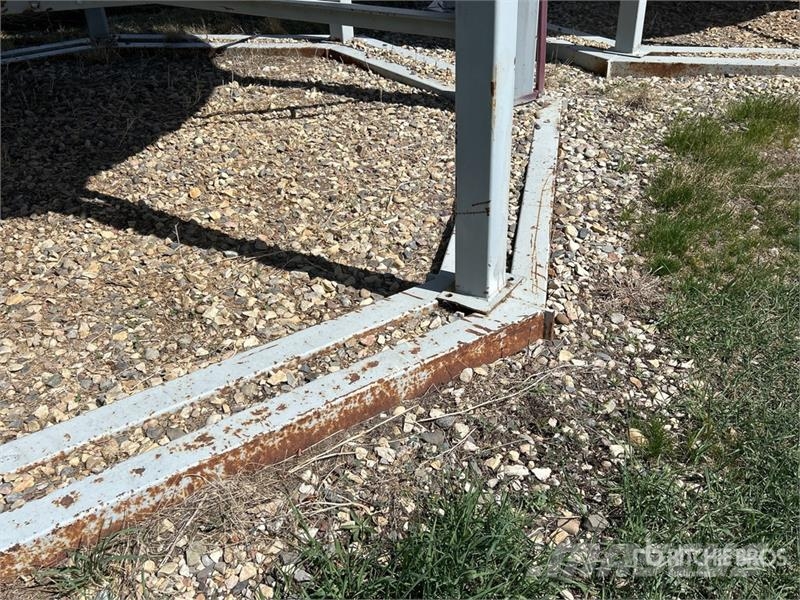 Butler +/- 2700 bu 5 Ring Hopper Grain Bin Procesadoras de cultivos y unidades de almacenamiento / máquinas - Otros