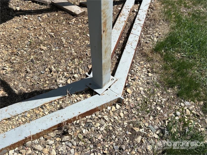 Butler +/- 2700 bu 5 Ring Hopper Grain Bin Procesadoras de cultivos y unidades de almacenamiento / máquinas - Otros