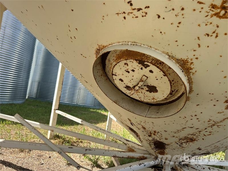 Butler +/- 3100 bu 4 Ring Hopper Grain Bin Foredlings- og lagerhåndteringsutstyr - Annet