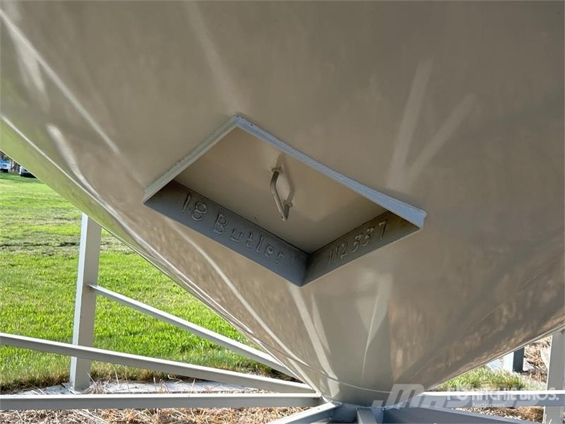 Butler +/- 3600 bu 4 Ring Hopper Grain Bin Procesadoras de cultivos y unidades de almacenamiento / máquinas - Otros
