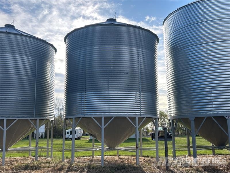 Butler +/- 3600 bu 4 Ring Hopper Grain Bin Procesadoras de cultivos y unidades de almacenamiento / máquinas - Otros