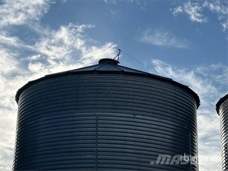 Butler +/- 3600 bu 4 Ring Hopper Grain Bin Procesadoras de cultivos y unidades de almacenamiento / máquinas - Otros
