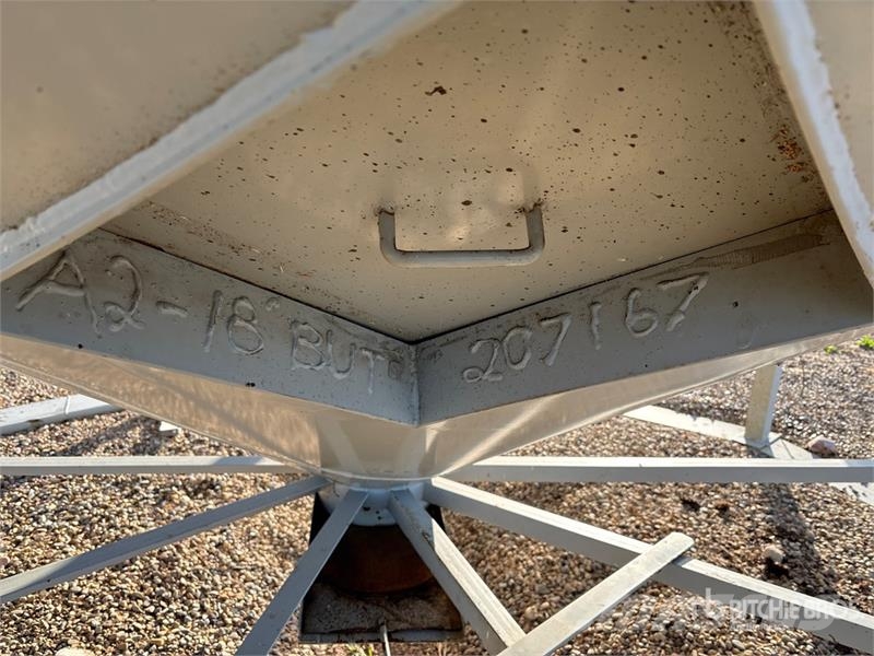 Butler +/- 3700 bu 4 Ring Hopper Grain Bin Foredlings- og lagerhåndteringsutstyr - Annet