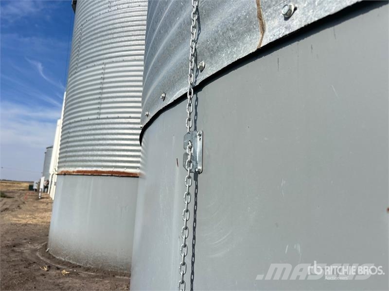 Butler +/- 4400 bu 4 Ring Grain Bin Macchine/unitá di lavorazione e stoccaggio/altri