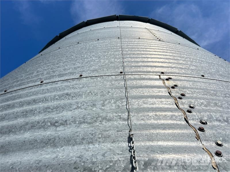 Butler +/- 4400 bu 4 Ring Grain Bin Macchine/unitá di lavorazione e stoccaggio/altri