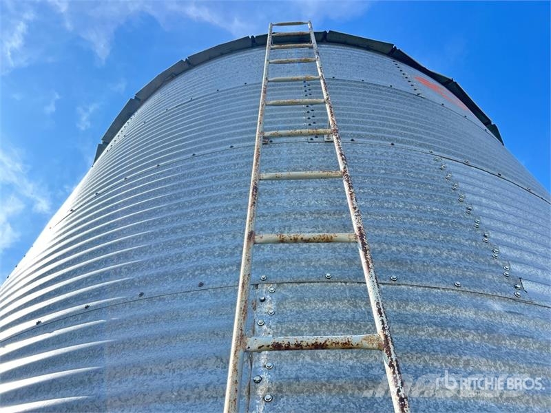 Butler +/- 4400 bu 4 Ring Grain Bin Macchine/unitá di lavorazione e stoccaggio/altri