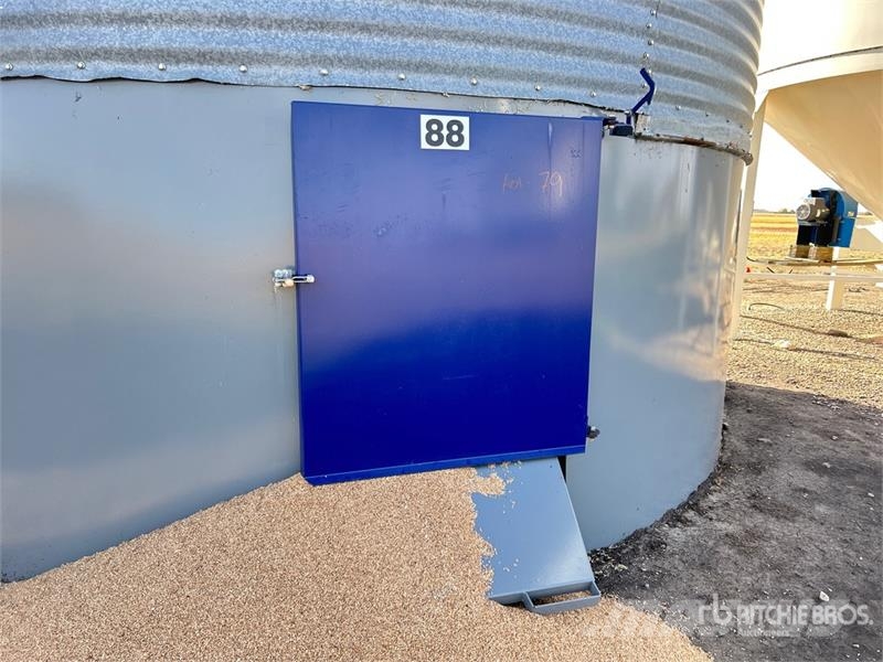 Butler +/- 4400 bu 4 Ring Grain Bin Saagi töötlemise ja ladustamise seadmed - Muud