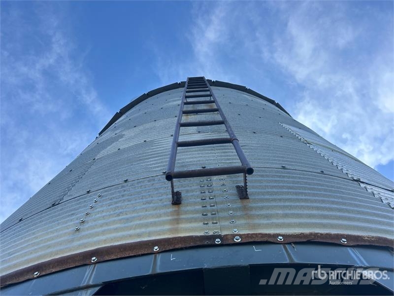 Butler +/- 4700 bu 7 Ring Grain Bin Macchine/unitá di lavorazione e stoccaggio/altri