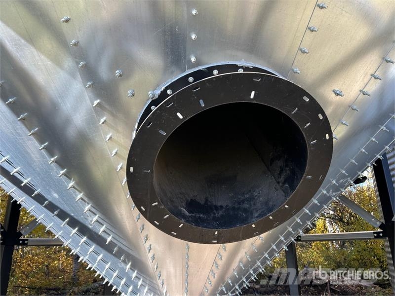 Butler +/- 5600 bu 6 Ring Hopper Grain Bin Gewasverwerking en opslagmachines - Overigen