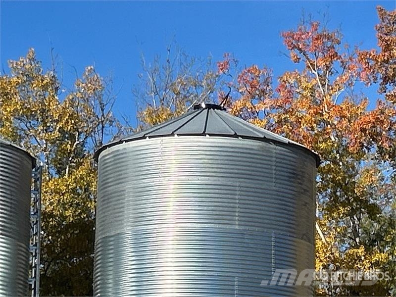 Butler +/- 5600 bu 6 Ring Hopper Grain Bin Unidades/máquinas de processamento e armazenamento de culturas - Outros