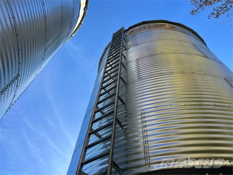 Butler +/- 5600 bu 6 Ring Hopper Grain Bin Gewasverwerking en opslagmachines - Overigen