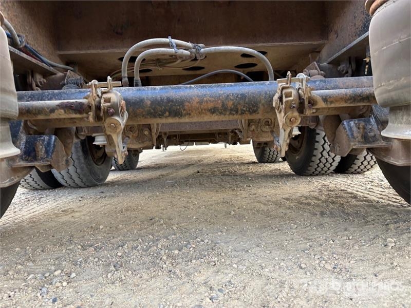 BWS 40SN3X120 55 ft Tri/A Folding Neck Trailer 로우 로더
