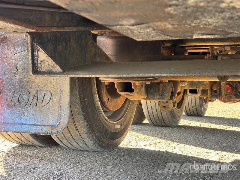 BWS 48 ft Tri/A Step Deck Trailer Maskinhenger