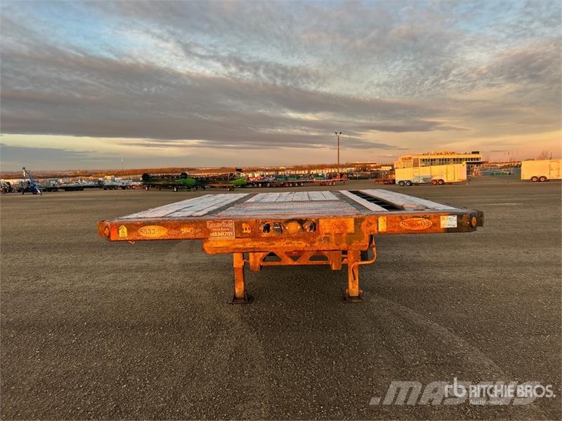 BWS 53HF3X 53 ft Tri/A Step Deck Trailer Нискотоварачи