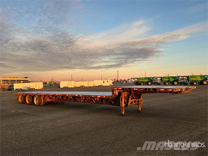BWS 53HF3X 53 ft Tri/A Step Deck Trailer Нискотоварачи