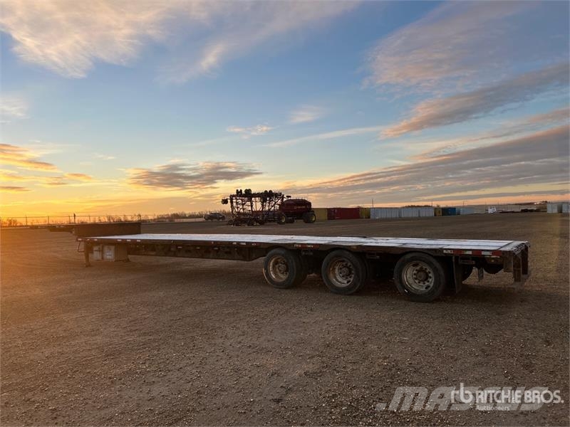 BWS 53HF3X 53 ft Tri/A Step Deck Trailer Нискотоварачи