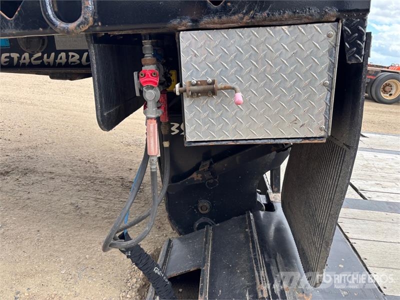 BWS T/A Removable Gooseneck Lowboy Trailer Tieflader