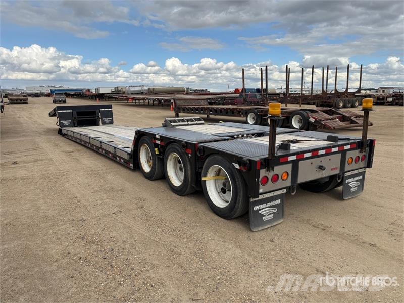 BWS T/A Removable Gooseneck Lowboy Trailer Tieflader
