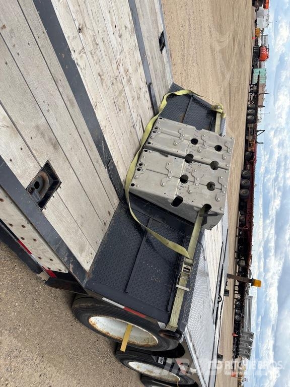 BWS T/A Removable Gooseneck Lowboy Trailer Tieflader