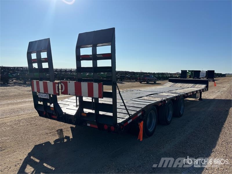 BWS Tri/A Lowboy Trailer Maskintransporter