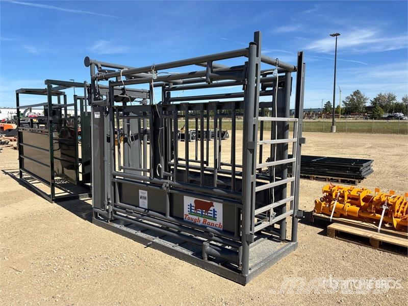  BYT CC001 10 ft Squeeze Chute (Unused) Lauksaimniecība- Citi