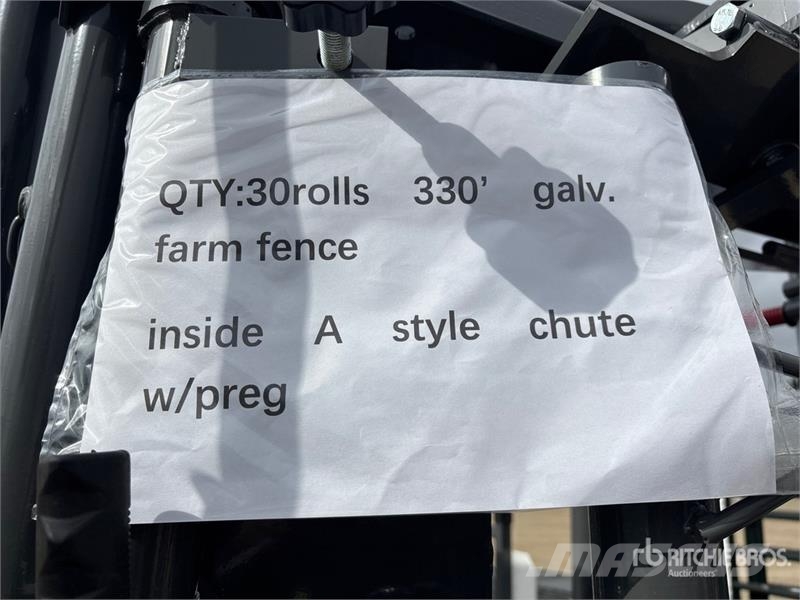 BYT CC002 12 ft Upgraded Stockman Squeeze Chute (U Kmetijstvo - drugo