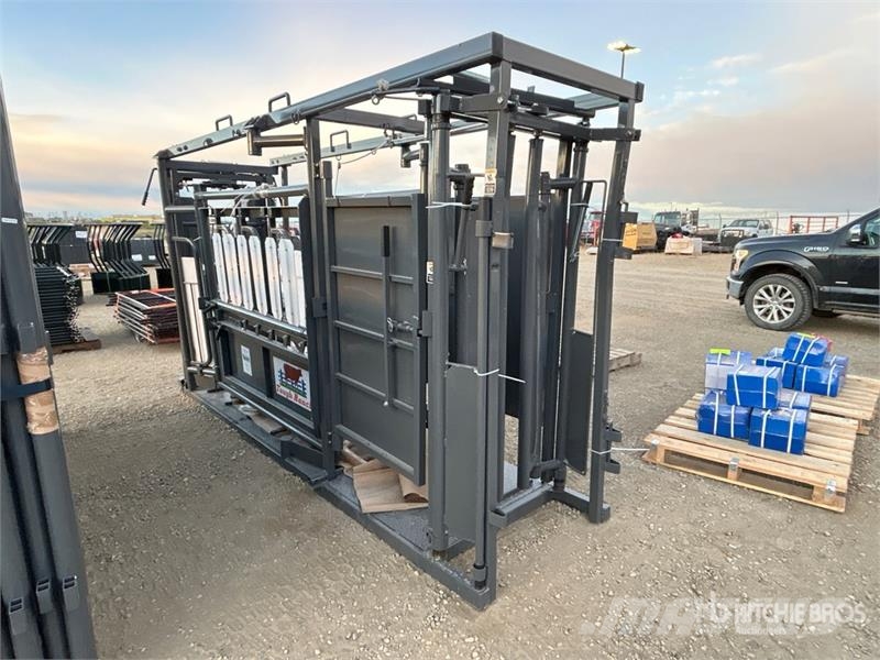 BYT CC003 12 ft 6 in Upgraded Stockman Squeeze Chu Muud põllumajandusmasinad