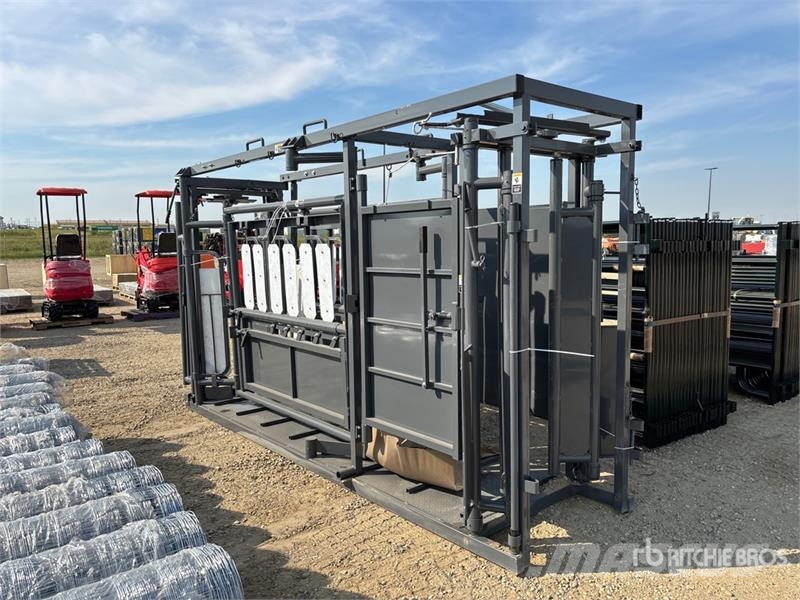 BYT CC003 12 ft 6 in Upgraded Stockman Squeeze Chu Lauksaimniecība- Citi