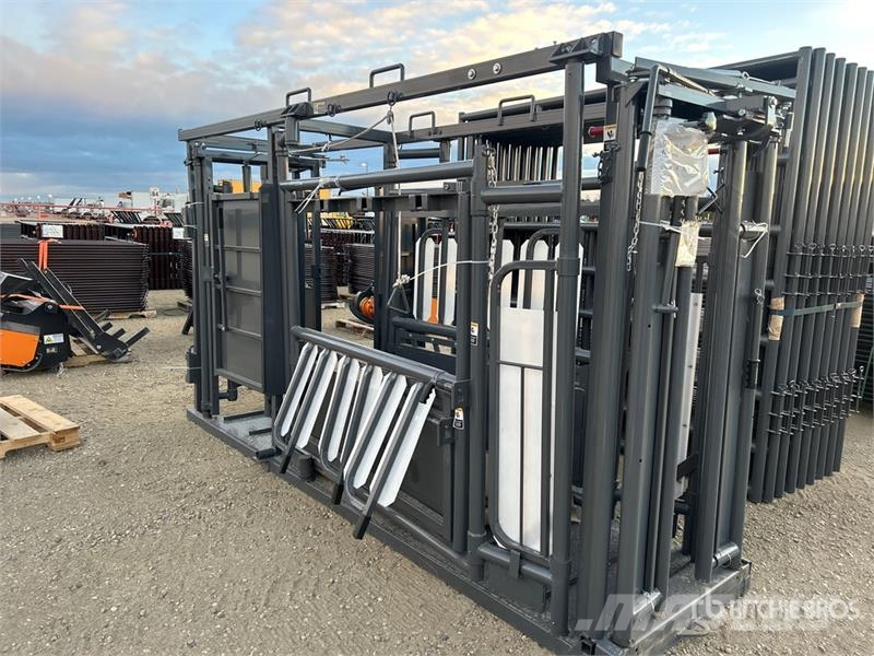 BYT CC003 12 ft 6 in Upgraded Stockman Squeeze Chu Muud põllumajandusmasinad