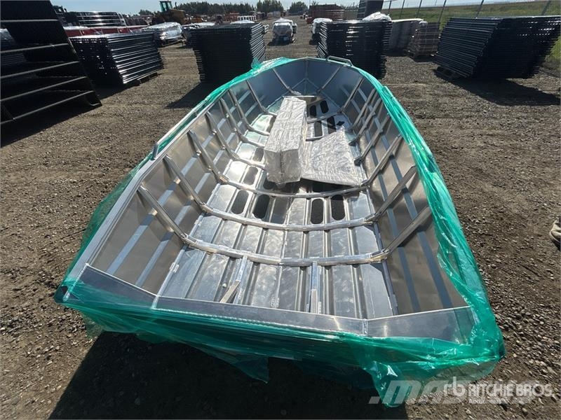 BYT YCFB14 14 ft Fishing Boat (Unused) Boote / Prahme