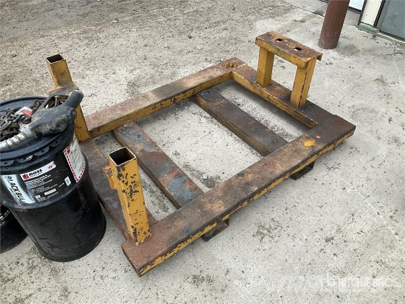C 15 Engine Stand Drugi deli