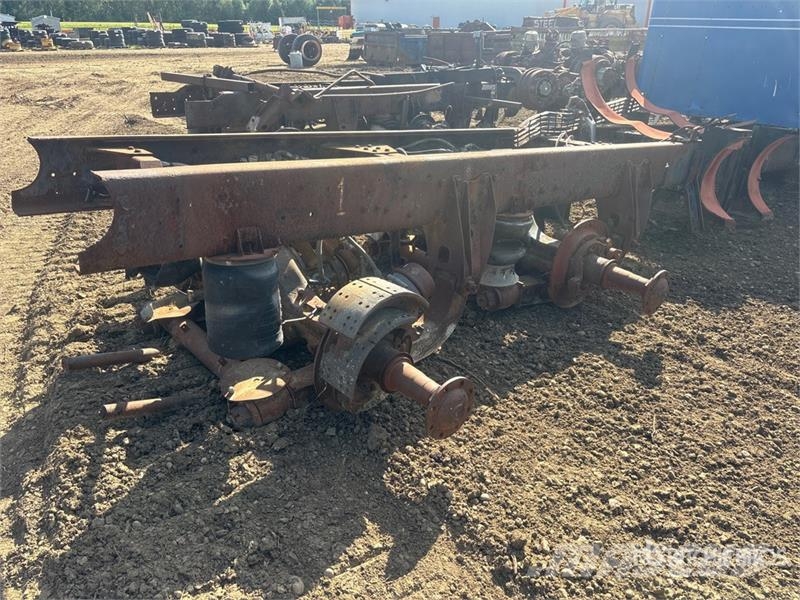 Cab and Chassis (Inoperable) Vezetőfülke és belső tartozékok