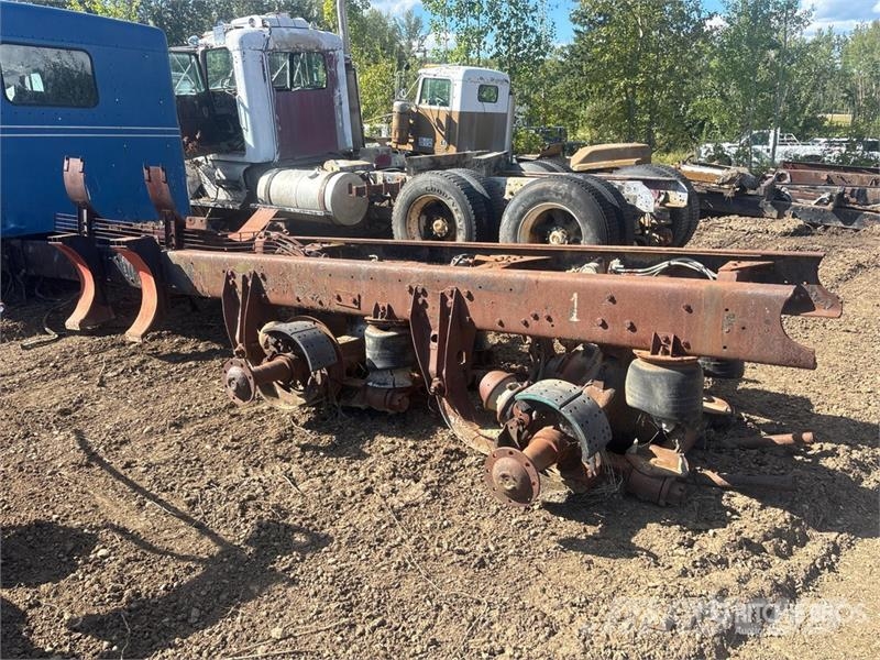  Cab and Chassis (Inoperable) Vezetőfülke és belső tartozékok