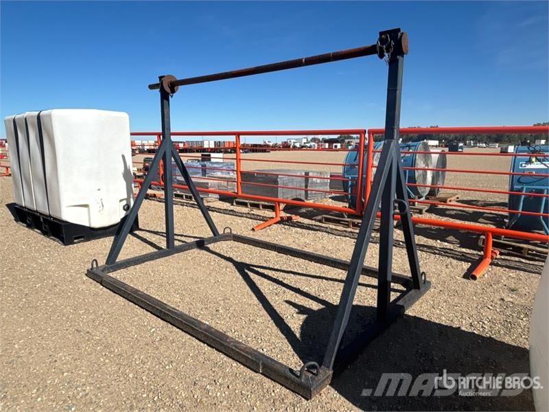  Cable Reel Stand Комунални съоражения