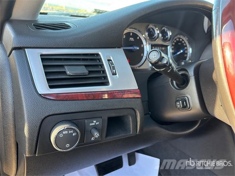 Cadillac Escalade 4WD SUV Sõiduautod