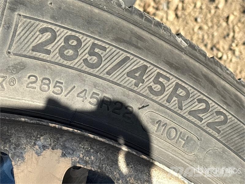 Cadillac Escalade 4WD SUV Sõiduautod