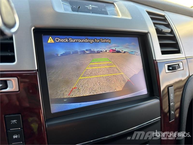 Cadillac Escalade 4WD SUV Sõiduautod