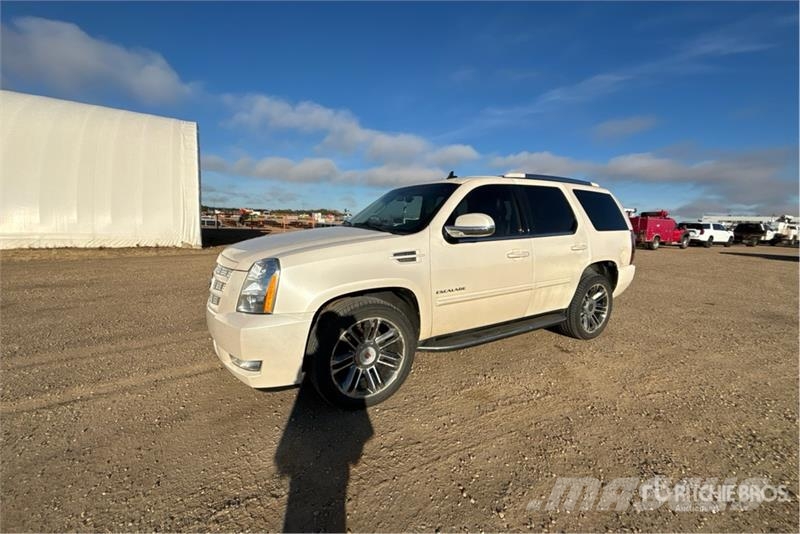 Cadillac Escalade 4WD SUV Sõiduautod
